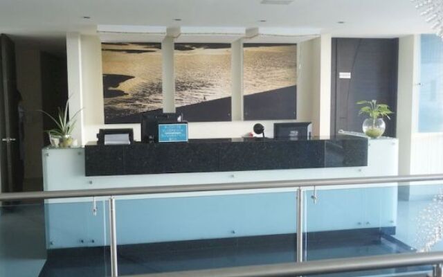 Hotel Balcones De La Bahia