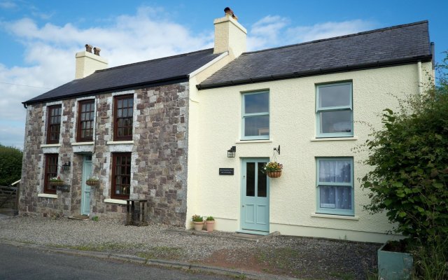 Black Mountain View Self Contained Guest Accommodation