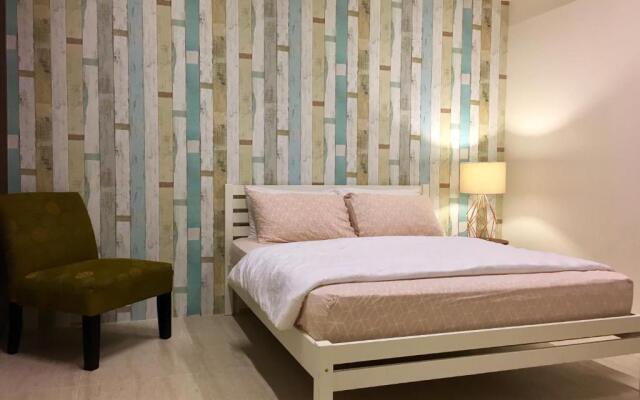 Batu Ferringhi - Shamrock Beach Villas