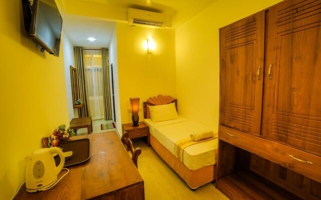 ASR Hotel