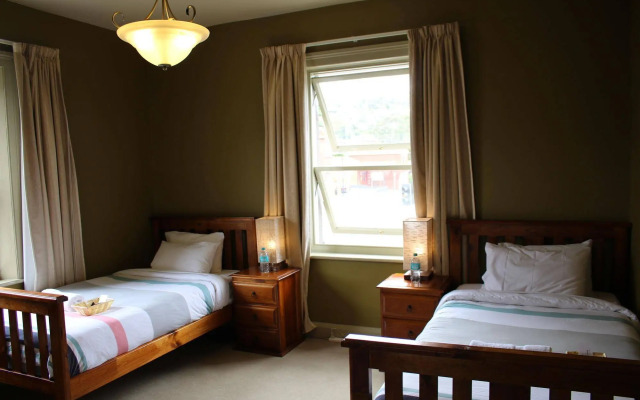 The Tasmanian Inn