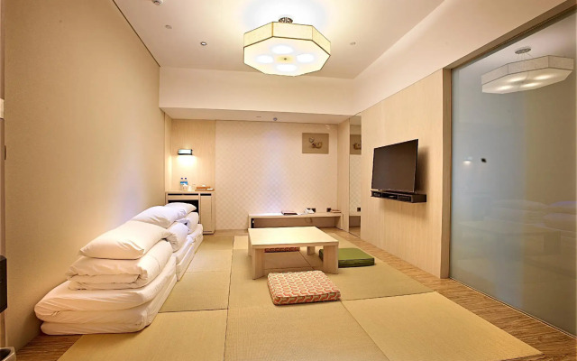 Chihpen Century Hotel