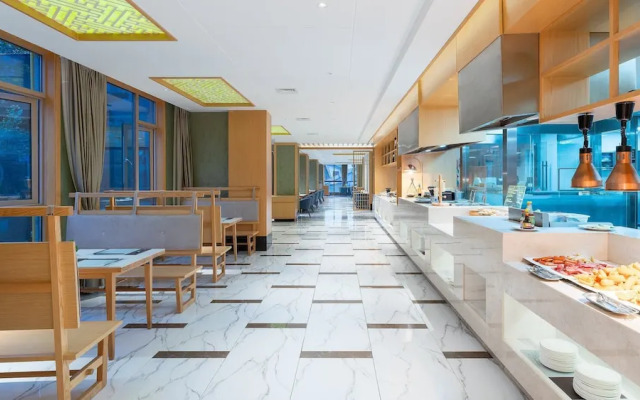 Holiday Inn Dujiangyan Ancient Town by IHG