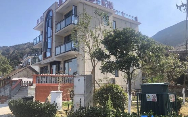 Zhoushan Peach Blossom Island Play Sand Sea View Homestay
