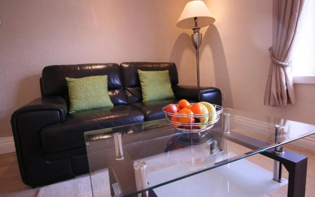 The Thomas Suite