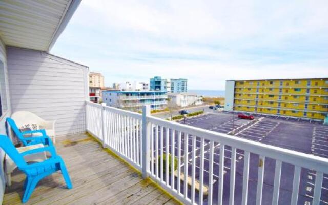 Tiffanie by the Sea 319D condo