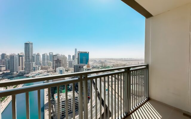 Breathtaking 3BR with Sea & Marina