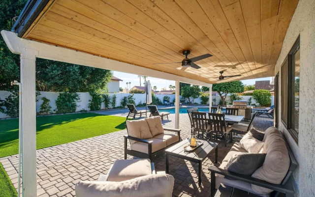 Sunny Scottsdale Home: Heated Pool & Patio