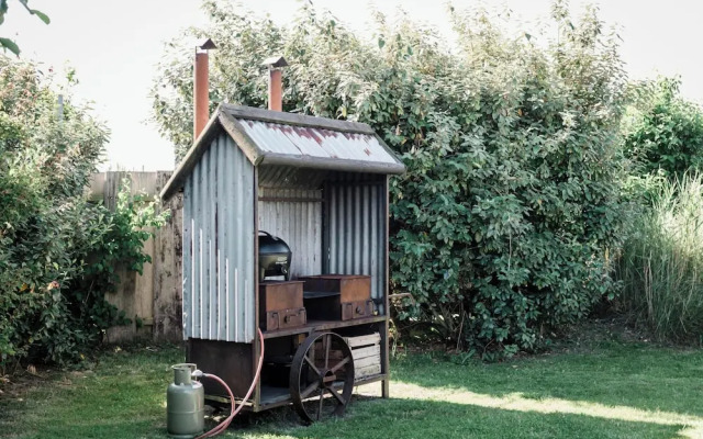 Woodlodge in Duynpark With Scenic Views