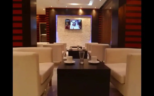 OYO 491 Rosa Plaza Hotel
