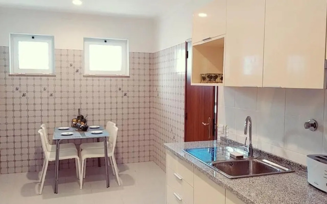 Vila Milreu Guest House