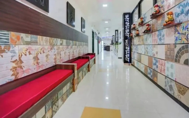 Hotel Ayaansh