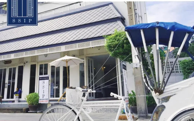 SSIP Boutique Dhevej Bangkok