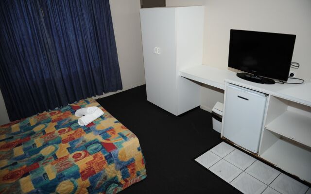 Hotel Allen