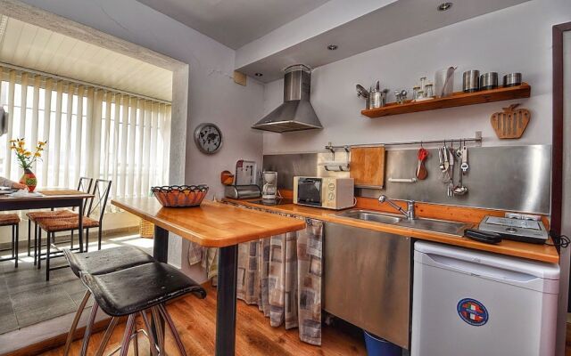 Apartment Orange