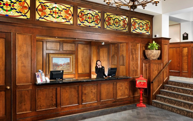 Huntingdon Hotel and Suites