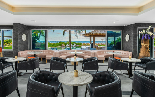 Koi Resort Saint Kitts, Curio Collection by Hilton