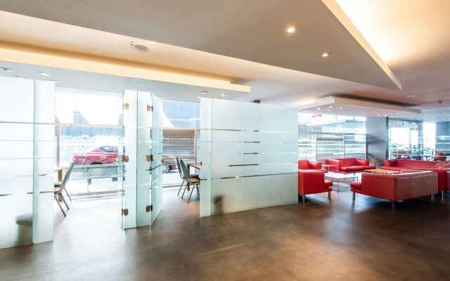 Hotel ibis Montevideo Rambla
