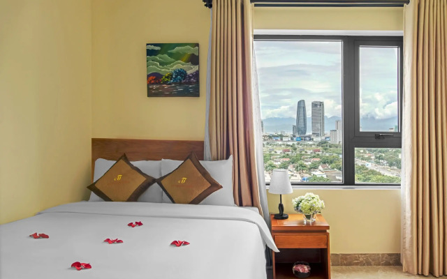 An Thuyen Hotel