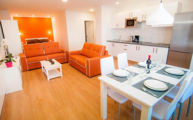 Los Rodeos Apartments