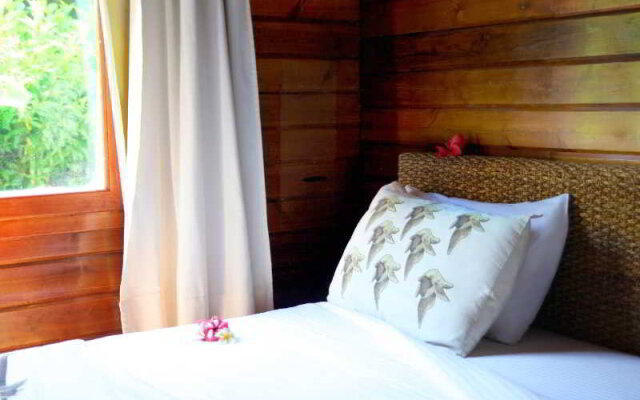 Cristal Itsandra Beach Hotel
