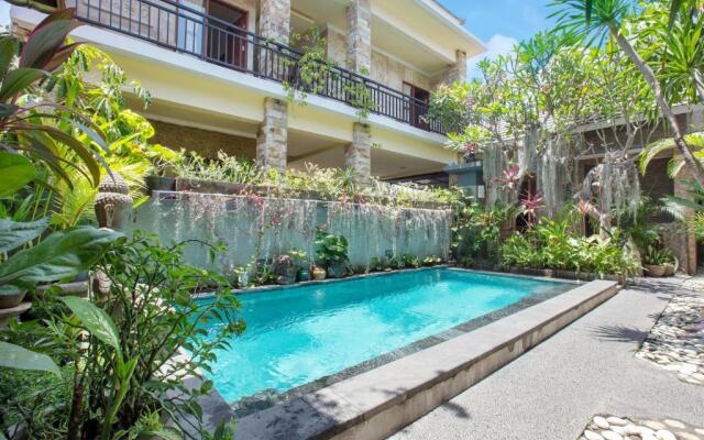 OYO 401 The Frog Homestay Sanur