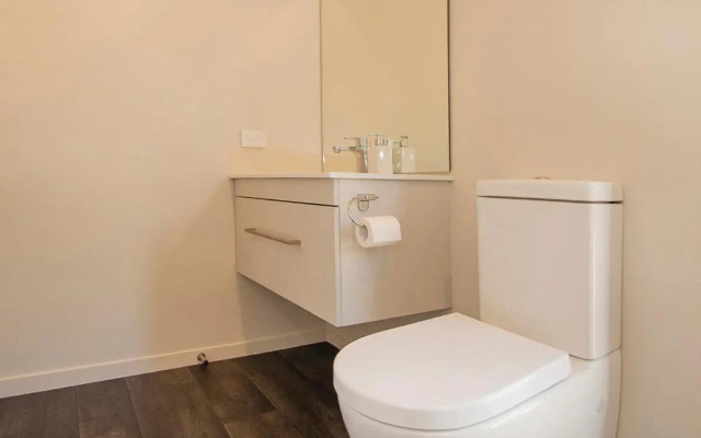 Hetherington Haven - Whangamata Holiday Home