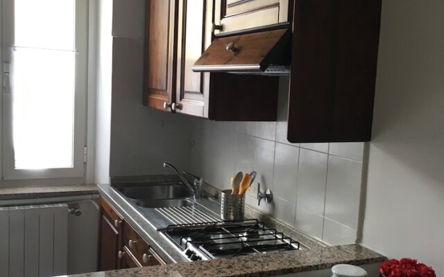 Al Canton Apartments