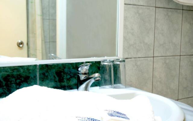 Poseidon Hotel and Apartments