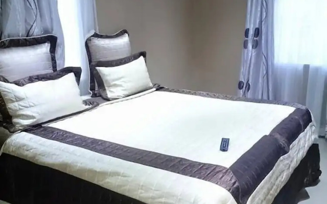Mercury Gardens Lodge At Muzala
