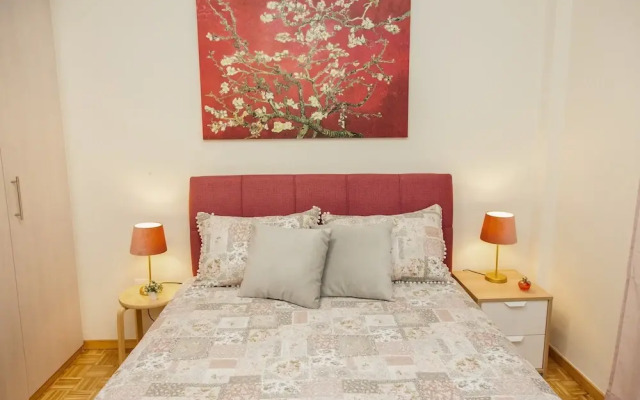 Restfull Fully Renovated Apartment in Thisio