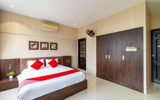 Oasis Riverside Hotel Da Nang by OYO