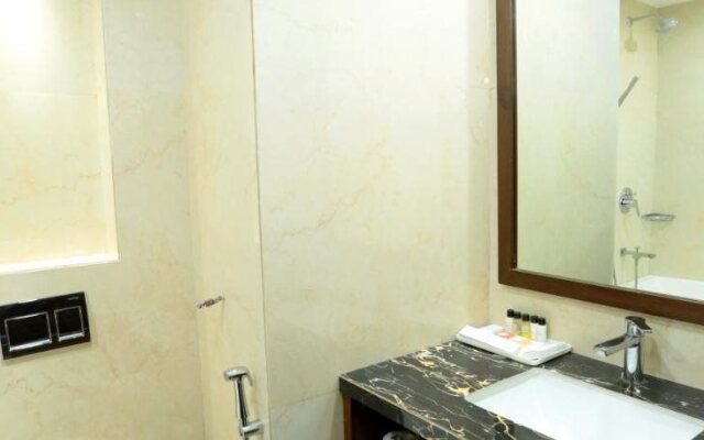 Hotel Meraden Grand