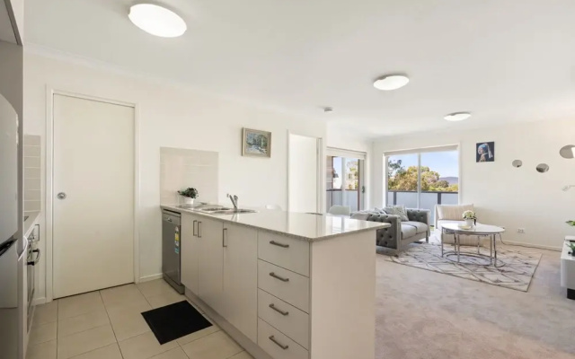Relaxed 2br, 2bth Apartment With Balcony & Parking