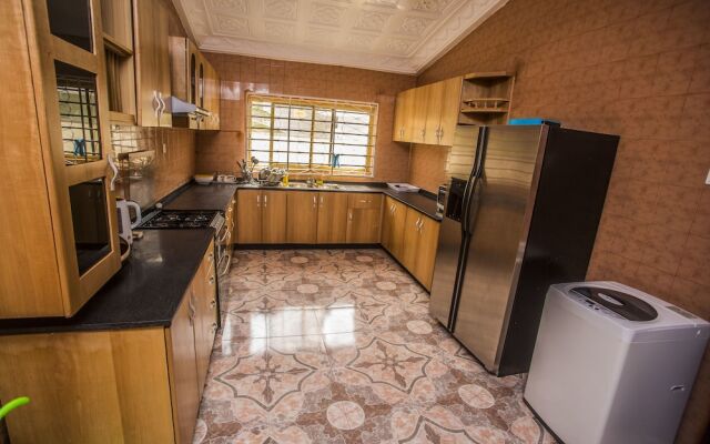 5 Bed- 10 Sleeper Luxury Villa