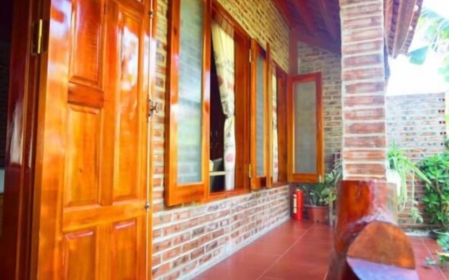 Van Long Family Homestay