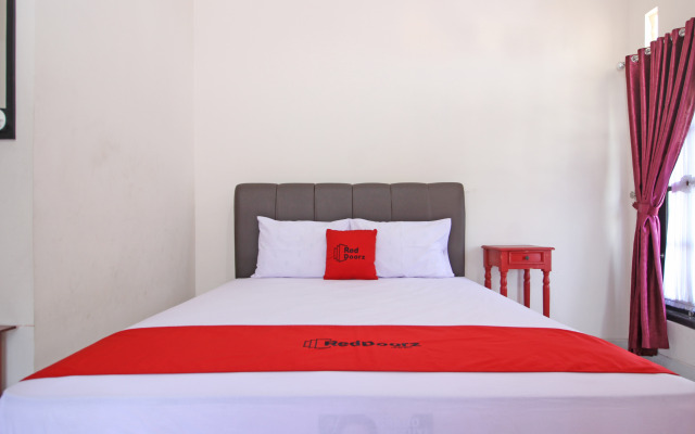 RedDoorz near UMY Yogyakarta