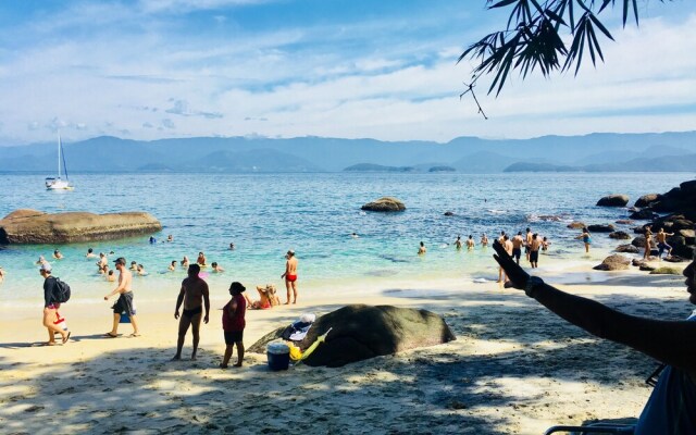 Pousada Sobre As Ondas