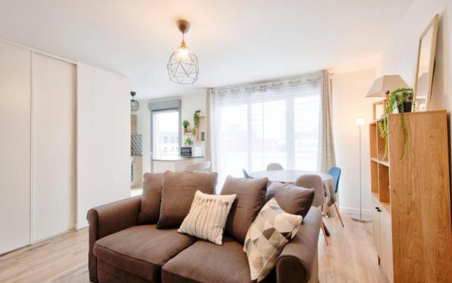 Le Perfectionniste - spacieux logement terrasse avec parking