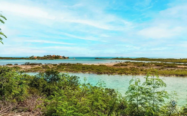 Chalk Sound Beach Residences