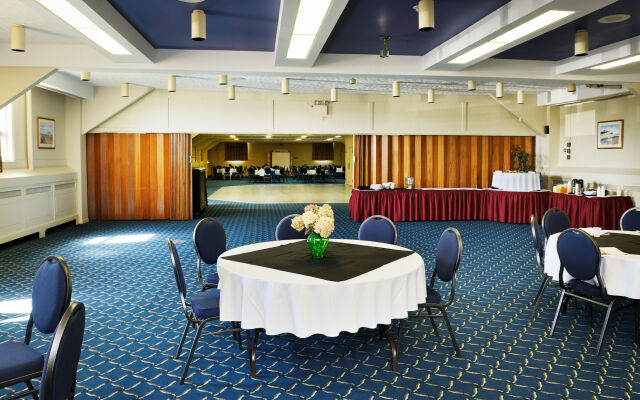 Slemon Park Hotel & Conference Centre