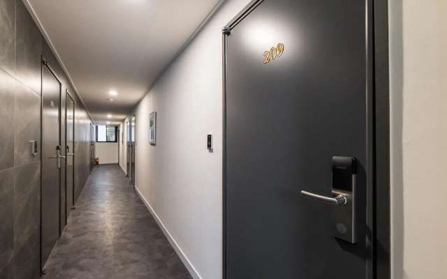 Brown Dot Hotel Suwon Jeongja Branch