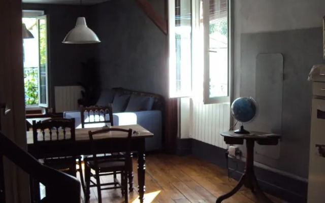 Gîte de La Vierge Noire