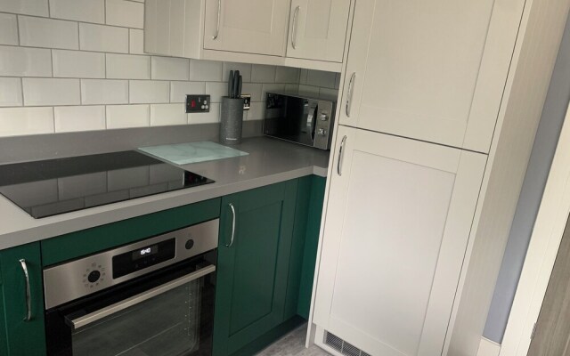 Impeccable 1-bed House in Aberdare