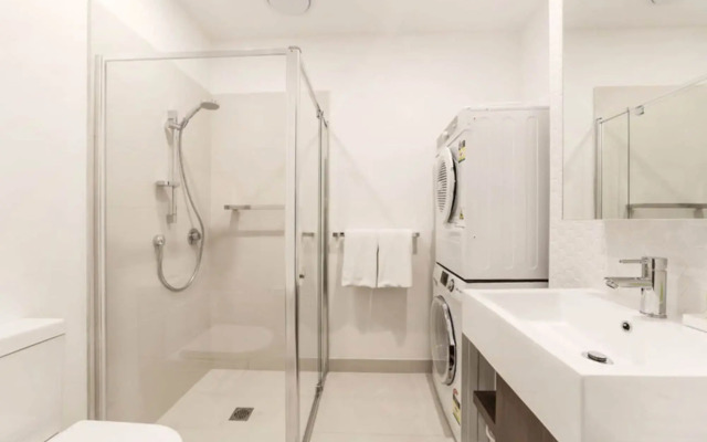 Whitehorse Apartment Hotel