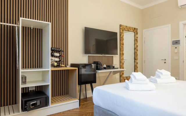 Pier Capponi 17 Room & Suites