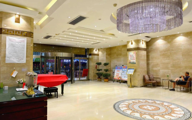 Dongfang Hotel