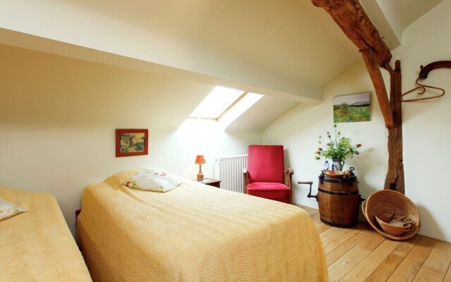 Cozy Cottage in Hubermont near Town Center
