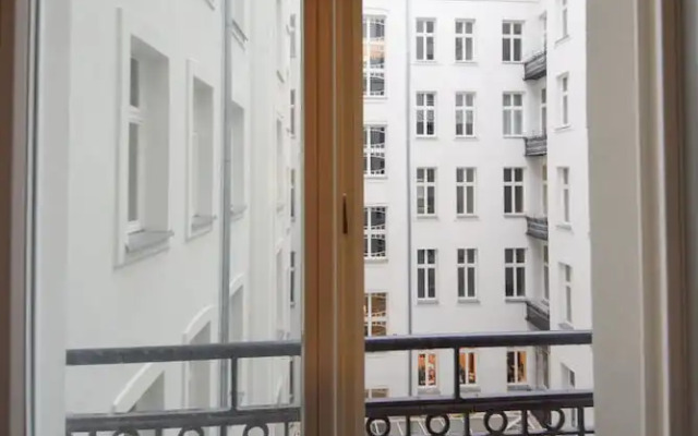 ShortStayPoland Noakowskiego - B30