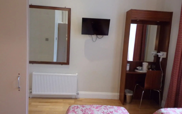Wedgewood Hotel